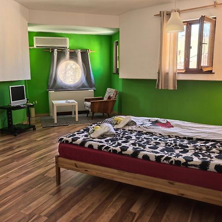 4 Rooms พลอฟดิฟ ภายนอก รูปภาพ